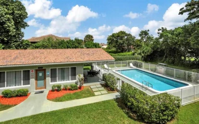Picture of 11651 Royal Palm Boulevard Unit 204, Coral Springs FL 33065