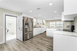 Picture of 30 S Buena Vista Avenue, Englewood, FL 34223