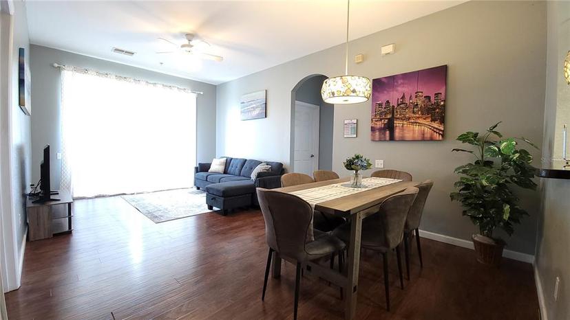 Picture of 8107 Coconut Palm Way Unit 301, Kissimmee FL 34747