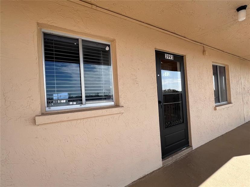 Picture of 3993 Lake Bayshore Drive Unit F513, Bradenton FL 34205