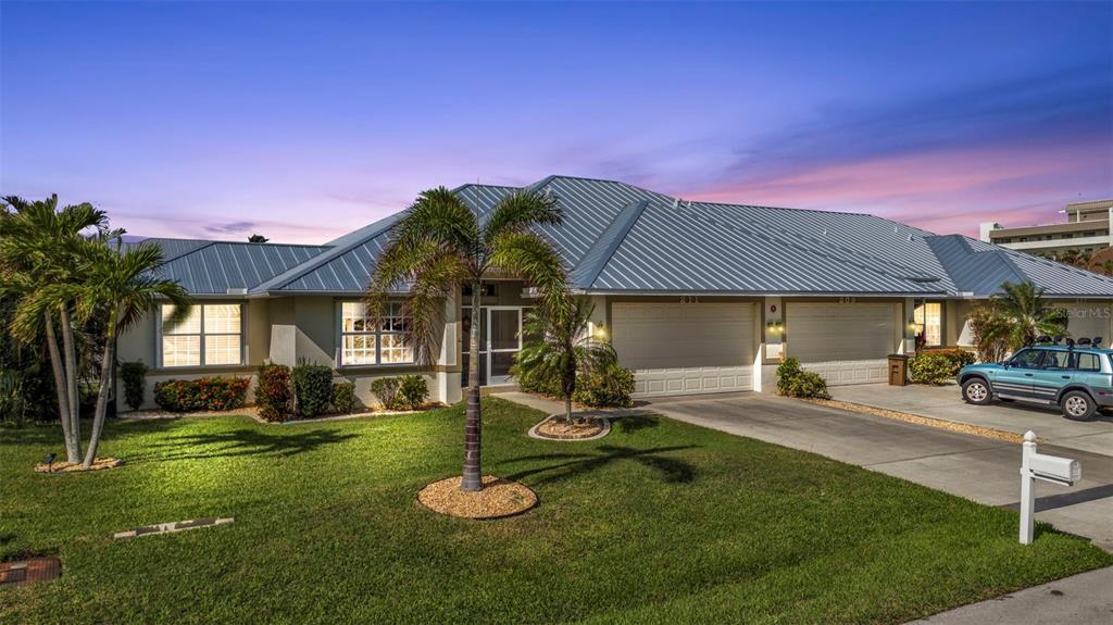Picture of 211 Lewis Circle Unit A, Punta Gorda, FL 33950