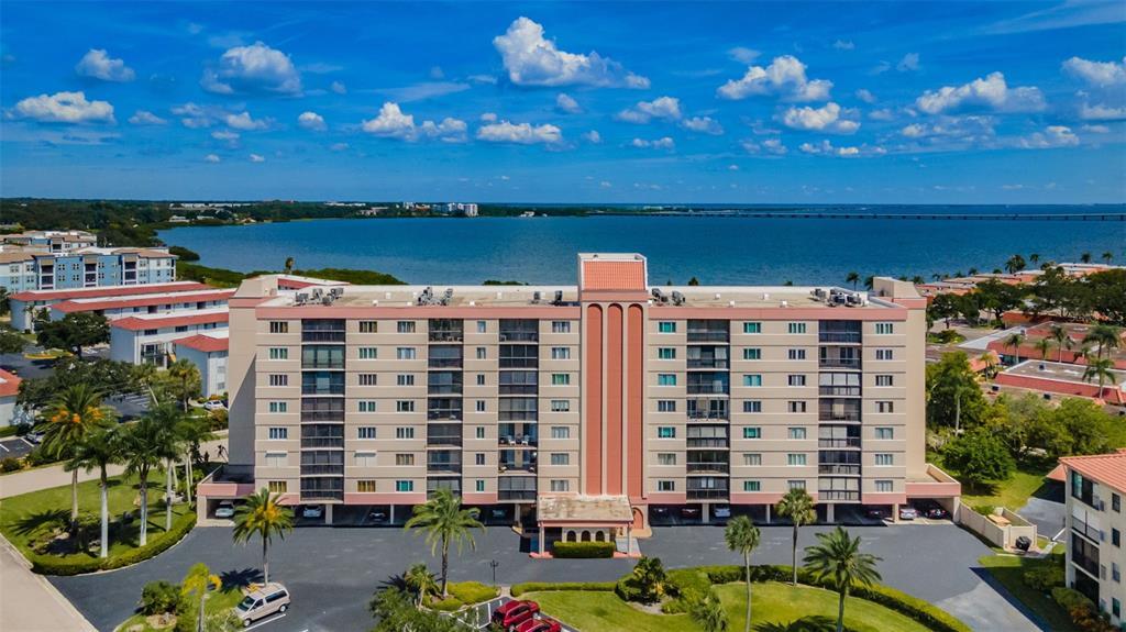 Picture of 19029 Us Highway 19 N Unit 9-706, Clearwater, FL 33764