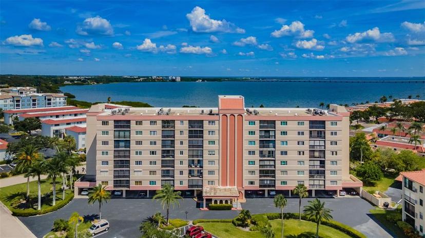Picture of 19029 Us Highway 19 N Unit 9-706, Clearwater FL 33764