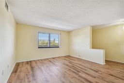 Picture of 8198 Terrace Garden Drive N Unit 403, St Petersburg, FL 33709
