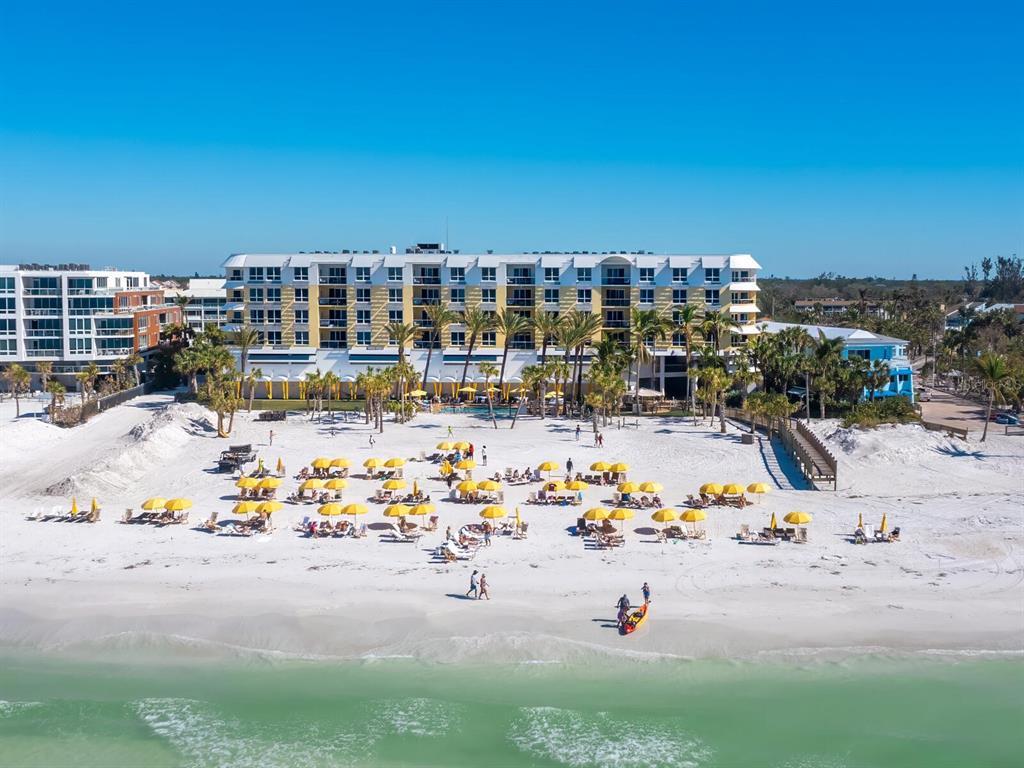 Picture of 915 Seaside Drive Unit 407, Sarasota, FL 34242