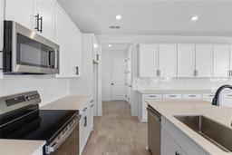 Picture of 3709 Deer Ridge Drive, Mount Dora, FL 32757