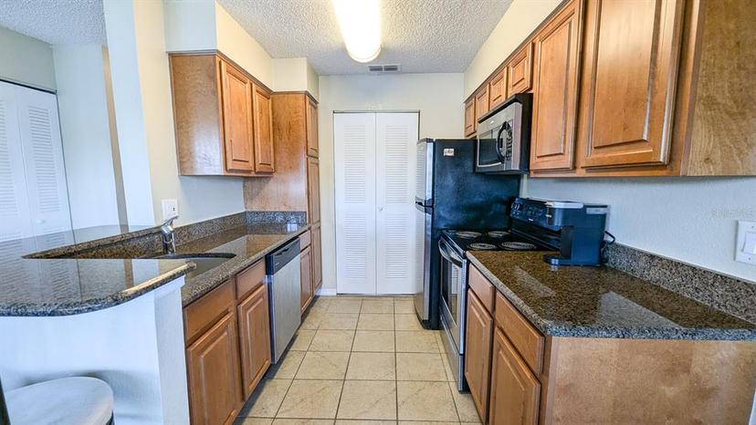 Picture of 1065 S Hiawassee Road Unit 1428, Orlando FL 32835