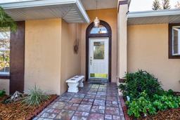 Picture of 33516 Overton Drive, Leesburg, FL 34788