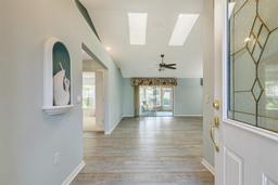 Picture of 33516 Overton Drive, Leesburg, FL 34788