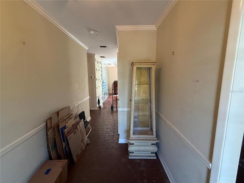 Picture of 3275 Walnut Street Ne, St Petersburg FL 33704