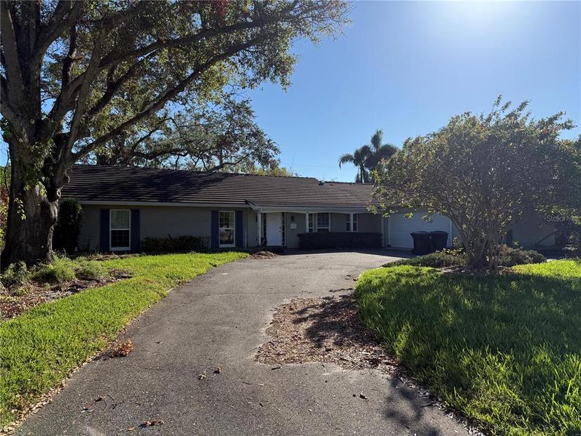 Picture of 3275 Walnut Street Ne, St Petersburg FL 33704
