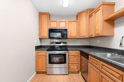 Picture of 3934 SW 26Th Drive Unit 7, Gainesville, FL 32608