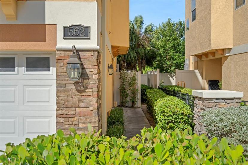 Picture of 562 Rivercrest Lane, Tarpon Springs FL 34689