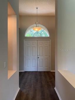 Picture of 519 Lakescape Court, Orlando, FL 32828