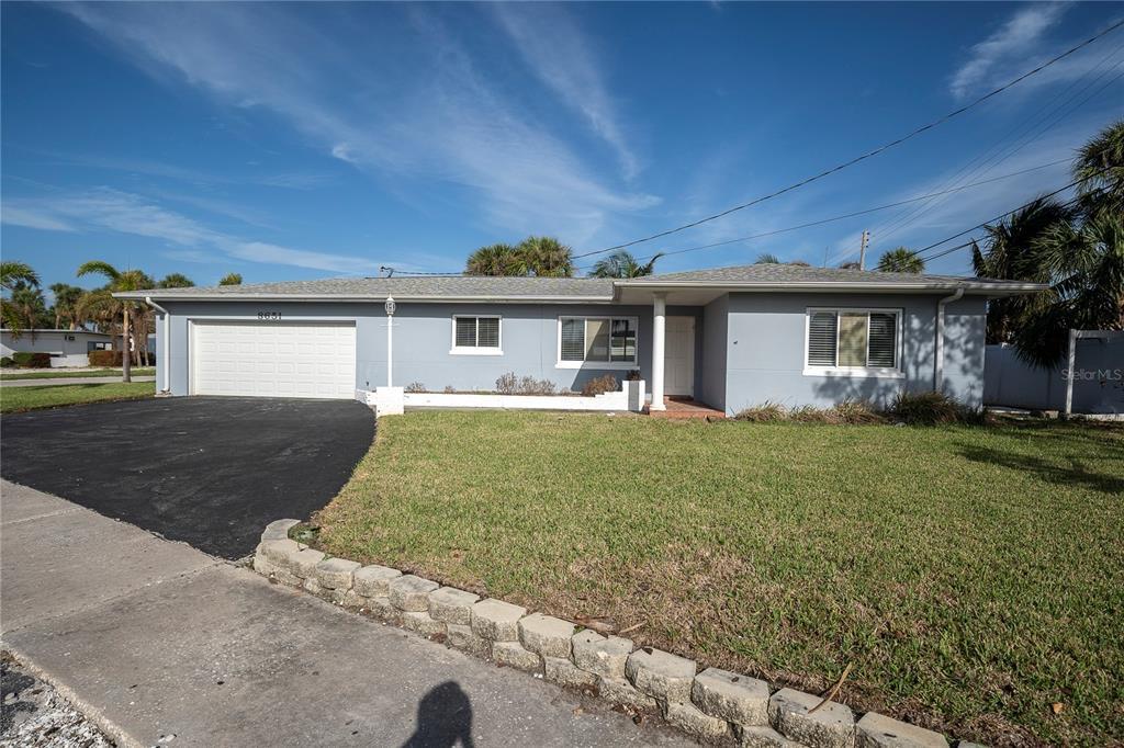 Picture of 8651 Gulf Boulevard, St Pete Beach, FL 33706