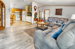 Picture of 16810 NW 70 Avenue, Trenton, FL 32693