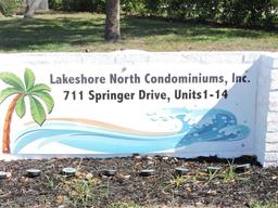 Picture of 711 Springer Drive Unit 2, Lake Wales, FL 33853