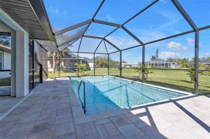 Picture of 182 Santarem Circle, Punta Gorda FL 33983