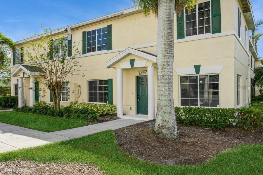 Picture of 341 Cape Harbour Loop Unit 108, Bradenton, FL 34212
