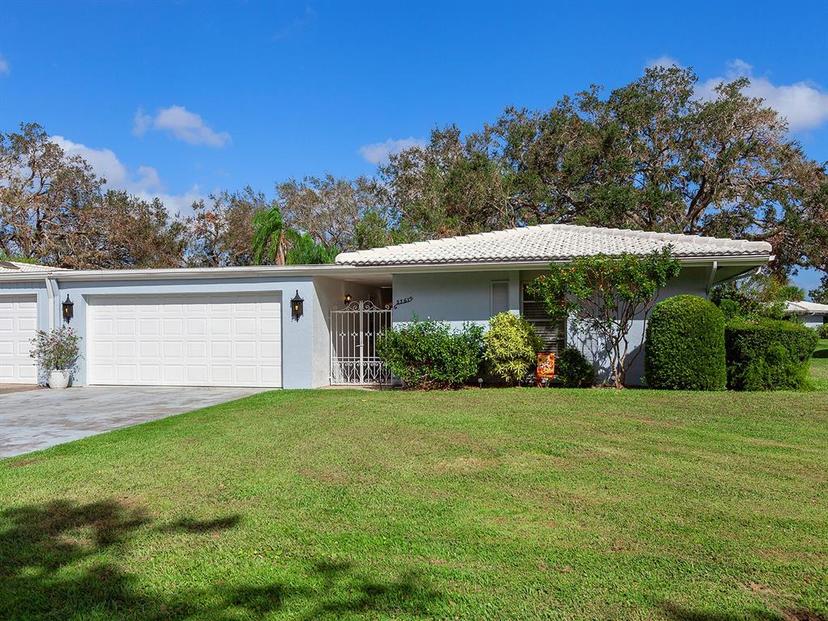 Picture of 3761 Somerville Drive Unit 1518, Sarasota FL 34232