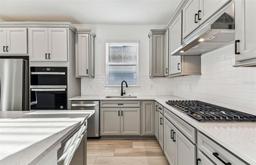 Picture of 9462 Shorebird Court, Parrish, FL 34219