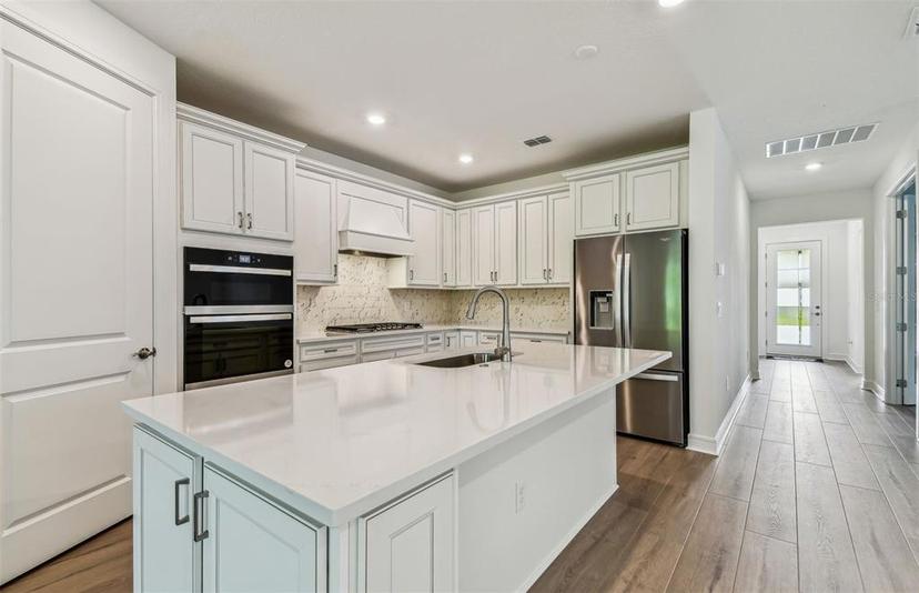 Picture of 11481 Waterway Drive, Parrish FL 34219