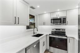 Picture of 22103 Sandalwood Drive Unit 103, Wildwood, FL 34785