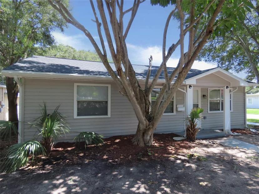 Picture of 4201 Dr Martin Luther King Jr Street N, St Petersburg FL 33703