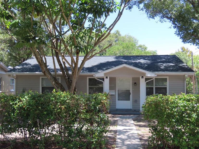 Picture of 4201 Dr Martin Luther King Jr Street N, St Petersburg FL 33703