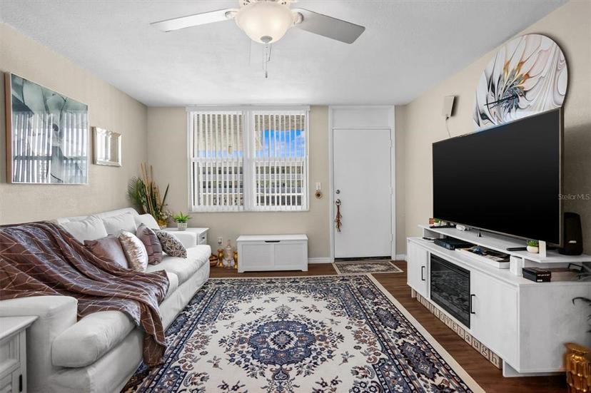 Picture of 4715 Bay Street Ne Unit 223, St Petersburg FL 33703