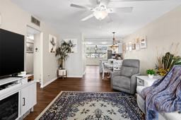 Picture of 4715 Bay Street Ne Unit 223, St Petersburg, FL 33703