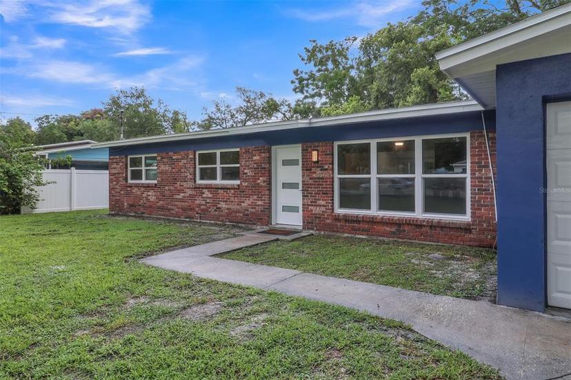 Picture of 12905 N Oregon Avenue, Tampa FL 33612