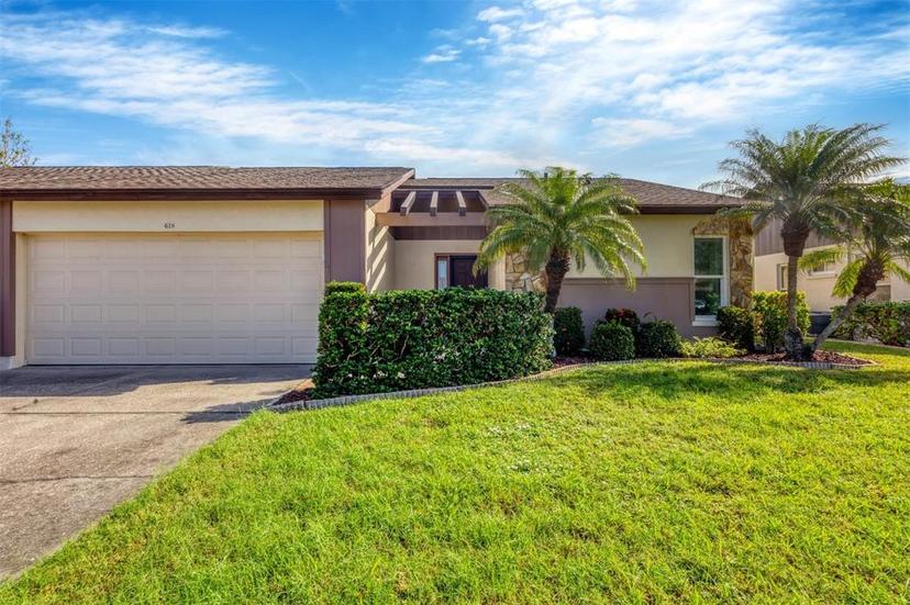 Picture of 618 Deerwood Avenue, Englewood FL 34223