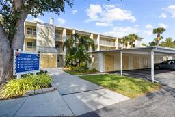 Picture of 433 Cerromar Lane Unit 441, Venice, FL 34293