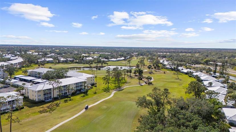 Picture of 433 Cerromar Lane Unit 441, Venice FL 34293