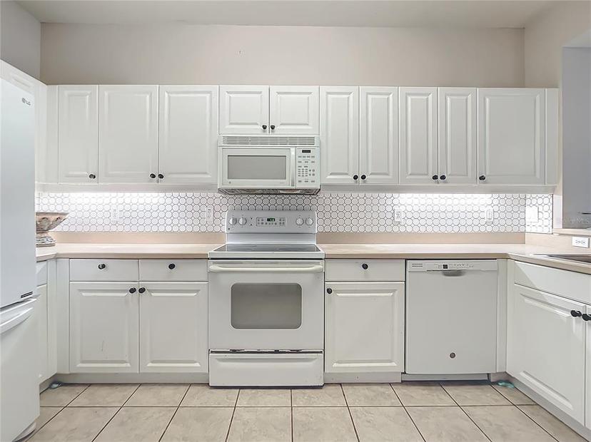 Picture of 5115 Melbourne Street Unit A206, Punta Gorda FL 33980