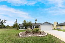 Picture of 10127 Peach Avenue, Englewood, FL 34224