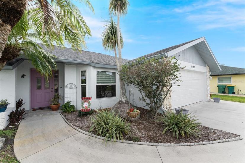 Picture of 10127 Peach Avenue, Englewood FL 34224