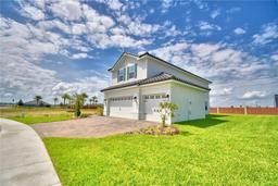 Picture of 4712 Grandview Glen Drive, Auburndale, FL 33823