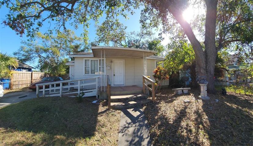 Picture of 1708 Preston Street S, St Petersburg FL 33712