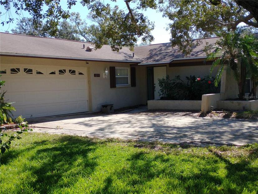 Picture of 1291 S Disston Avenue, Tarpon Springs FL 34689