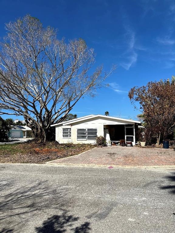 Picture of 200 175Th Avenue E, Redington Shores, FL 33708