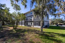 Picture of 6519 W Newberry Road Unit 412, Gainesville, FL 32605