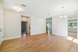 Picture of 5825 1/2 S 5Th Street, Tampa, FL 33611