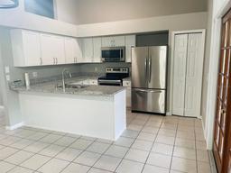 Picture of 218 Meadow Green Drive, Davenport, FL 33837