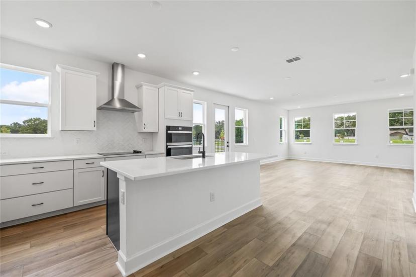 Picture of 2021 Amelia Bay Place, Valrico FL 33596