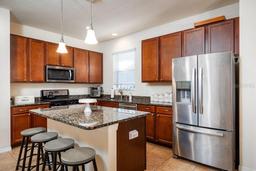 Picture of 5207 Sanderling Ridge Drive, Lithia, FL 33547