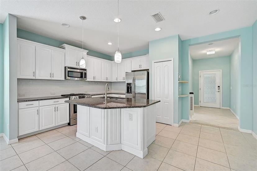 Picture of 5418 Fairfield Boulevard, Bradenton FL 34203