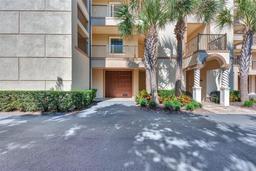 Picture of 830 The Esplanade N Unit 203, Venice, FL 34285