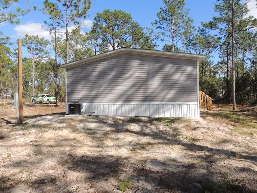 Picture of 14250 SE 20Th Street, Morriston FL 32668